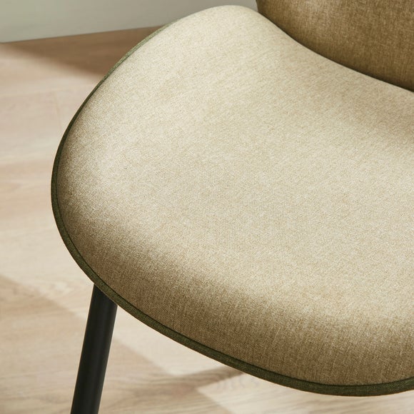 Carousel navigation image position 4 of 9