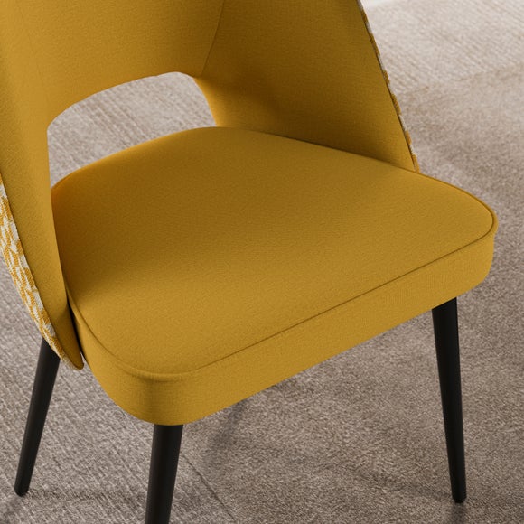 Carousel navigation image position 4 of 8