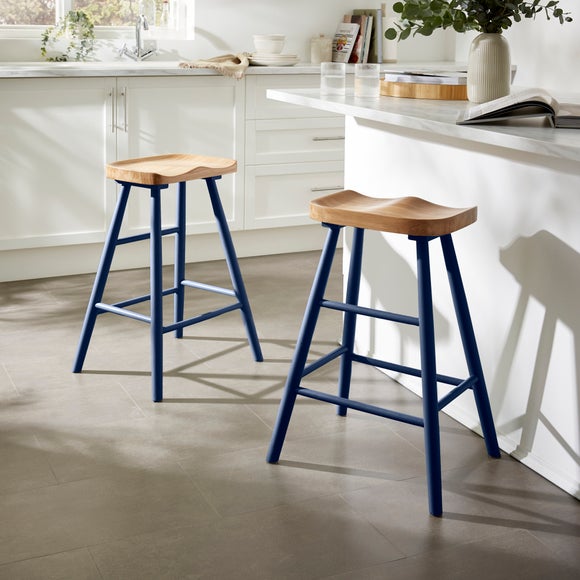 Carousel navigation image position 2 of 6