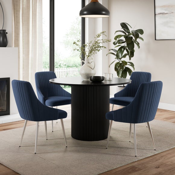 Carousel navigation image position 2 of 8