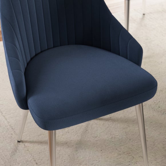 Carousel navigation image position 4 of 8