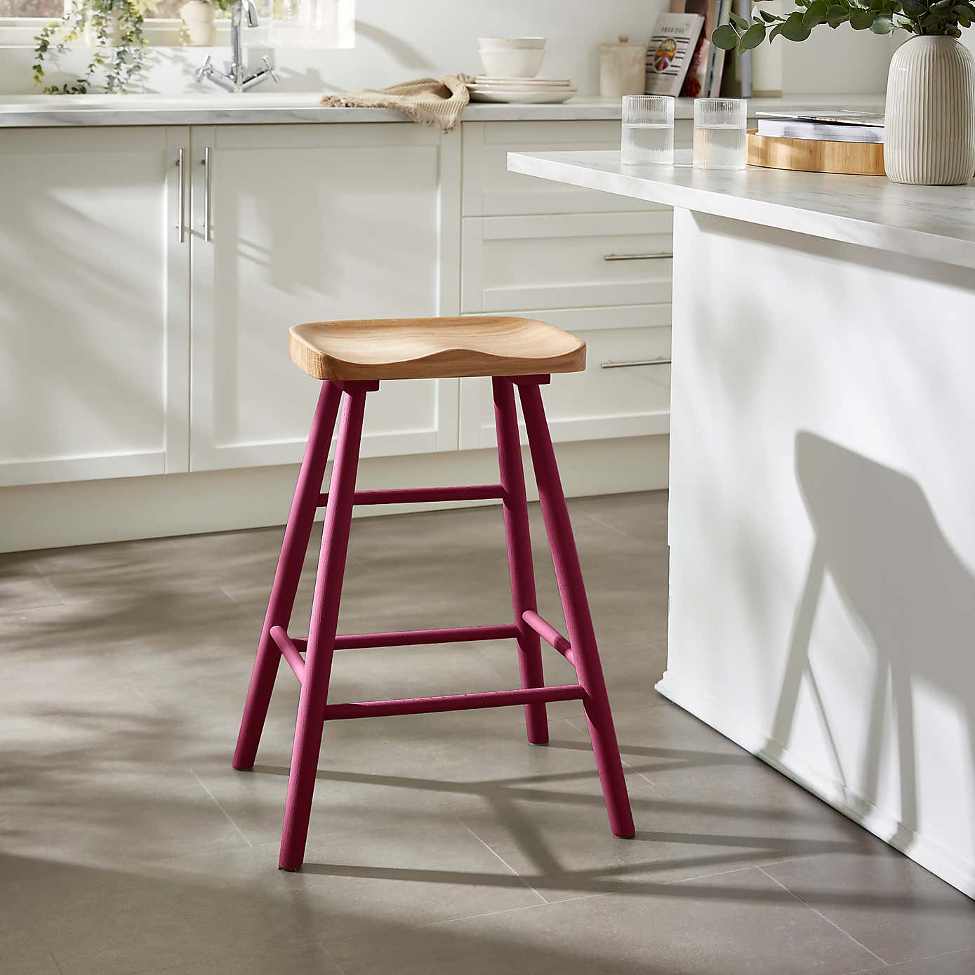 Carousel zoom image position 1 of 6