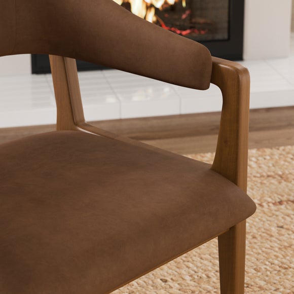 Carousel navigation image position 4 of 8