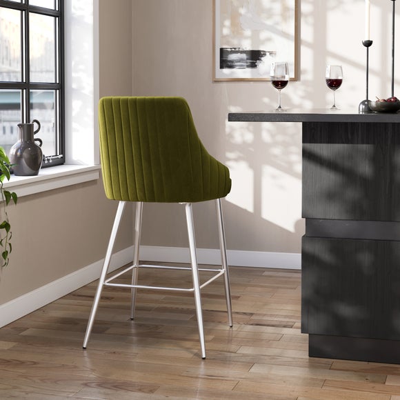 Carousel navigation image position 2 of 8