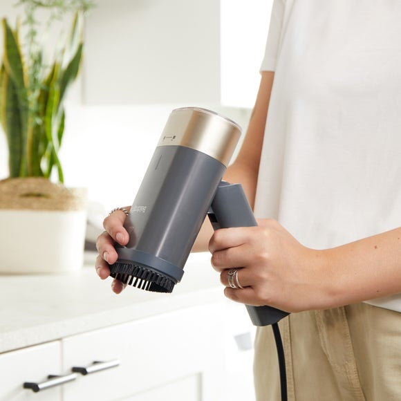 Carousel navigation image position 5 of 7