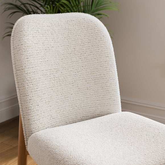 Carousel navigation image position 2 of 8