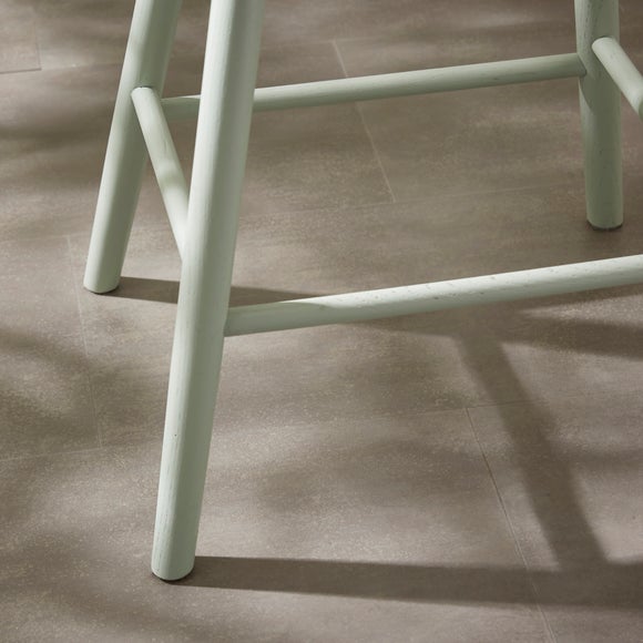 Carousel navigation image position 4 of 6