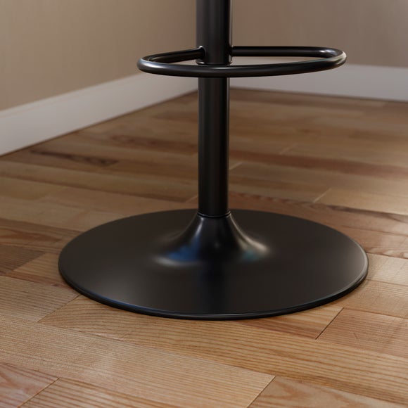 Carousel navigation image position 3 of 7