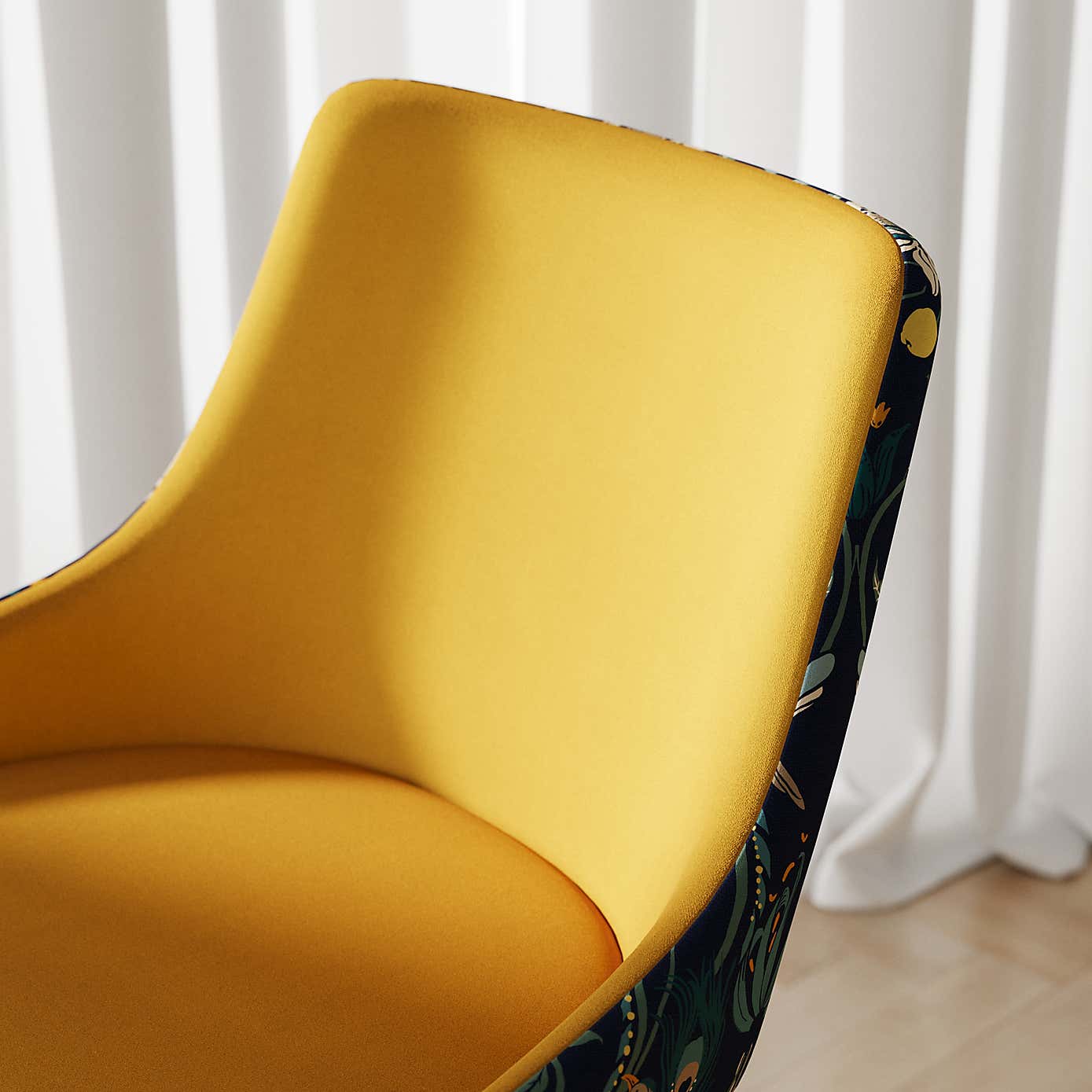 Carousel zoom image position 3 of 8