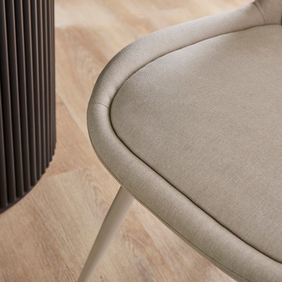 Carousel navigation image position 3 of 9