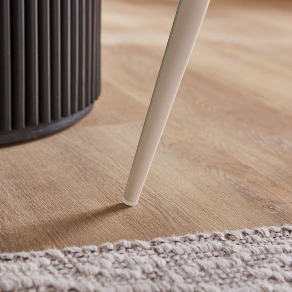 Carousel navigation image position 4 of 9