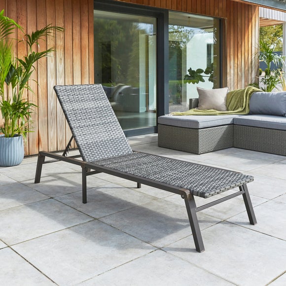 Carousel navigation image position 2 of 5