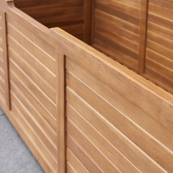 Carousel navigation image position 5 of 6