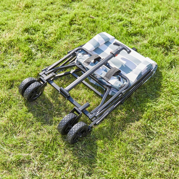 Carousel navigation image position 5 of 5