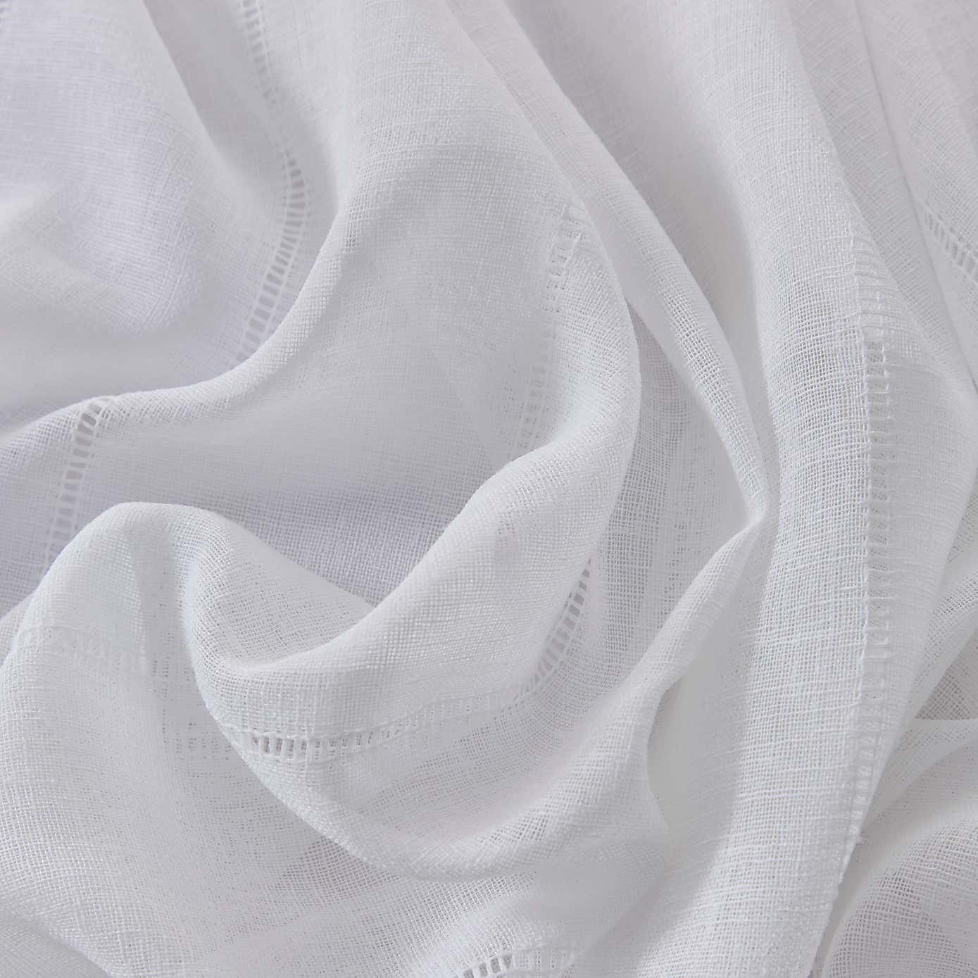 Carousel zoom image position 3 of 4