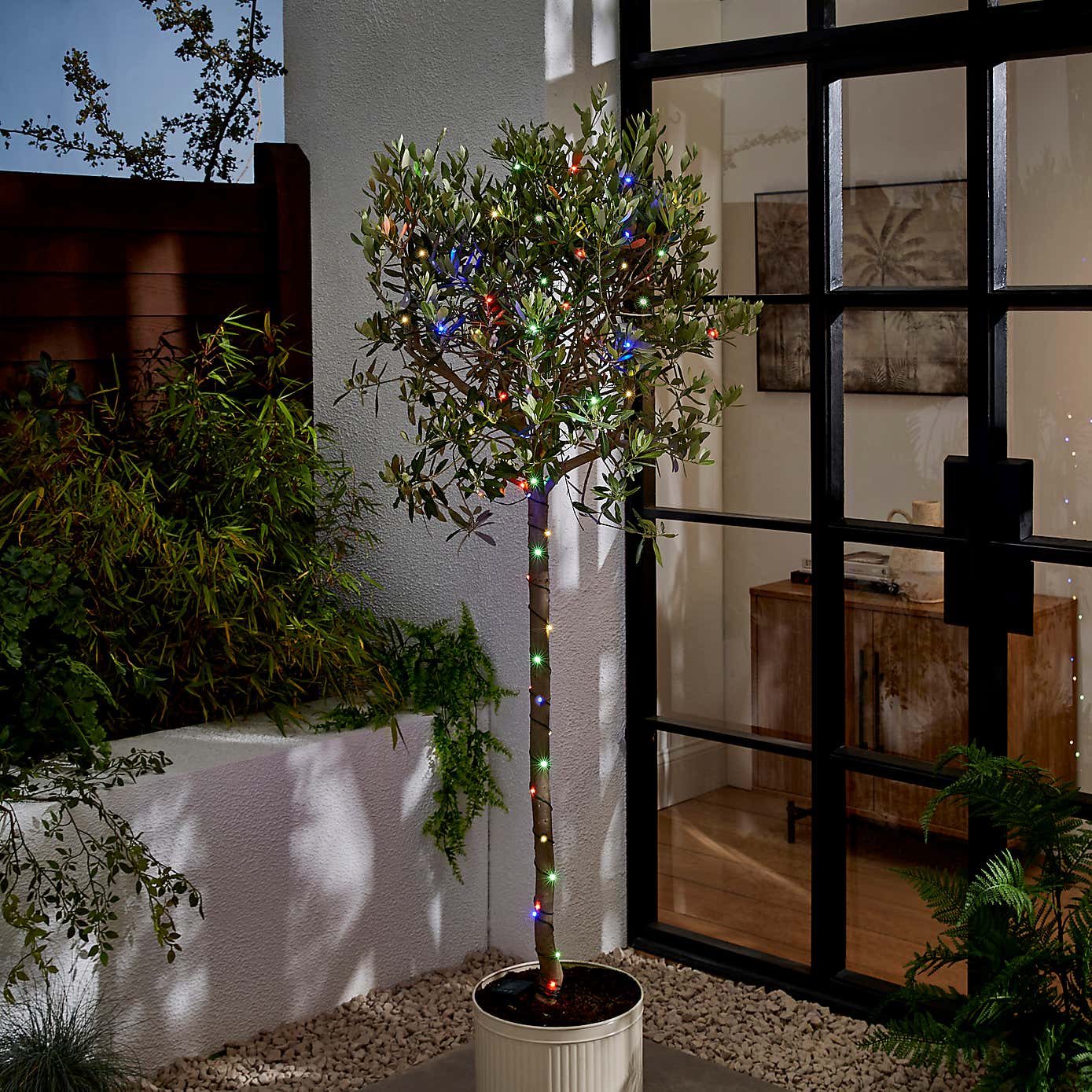 Carousel zoom image position 1 of 2