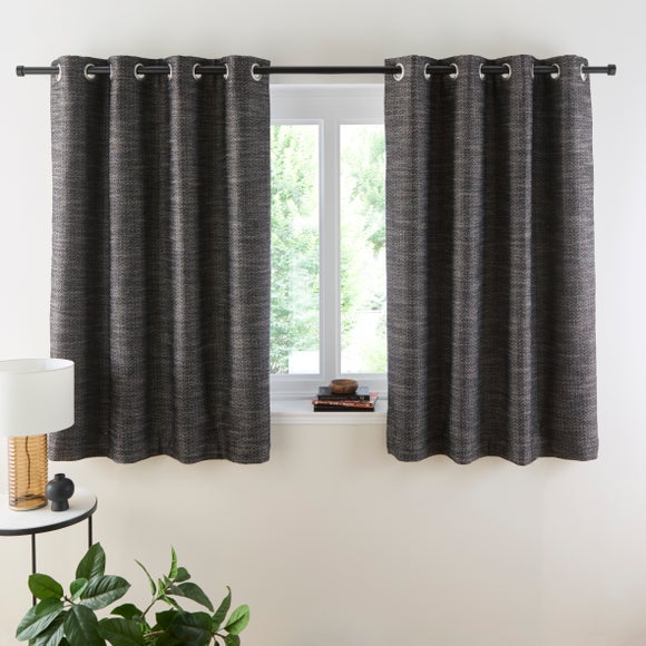 Carousel navigation image position 5 of 8