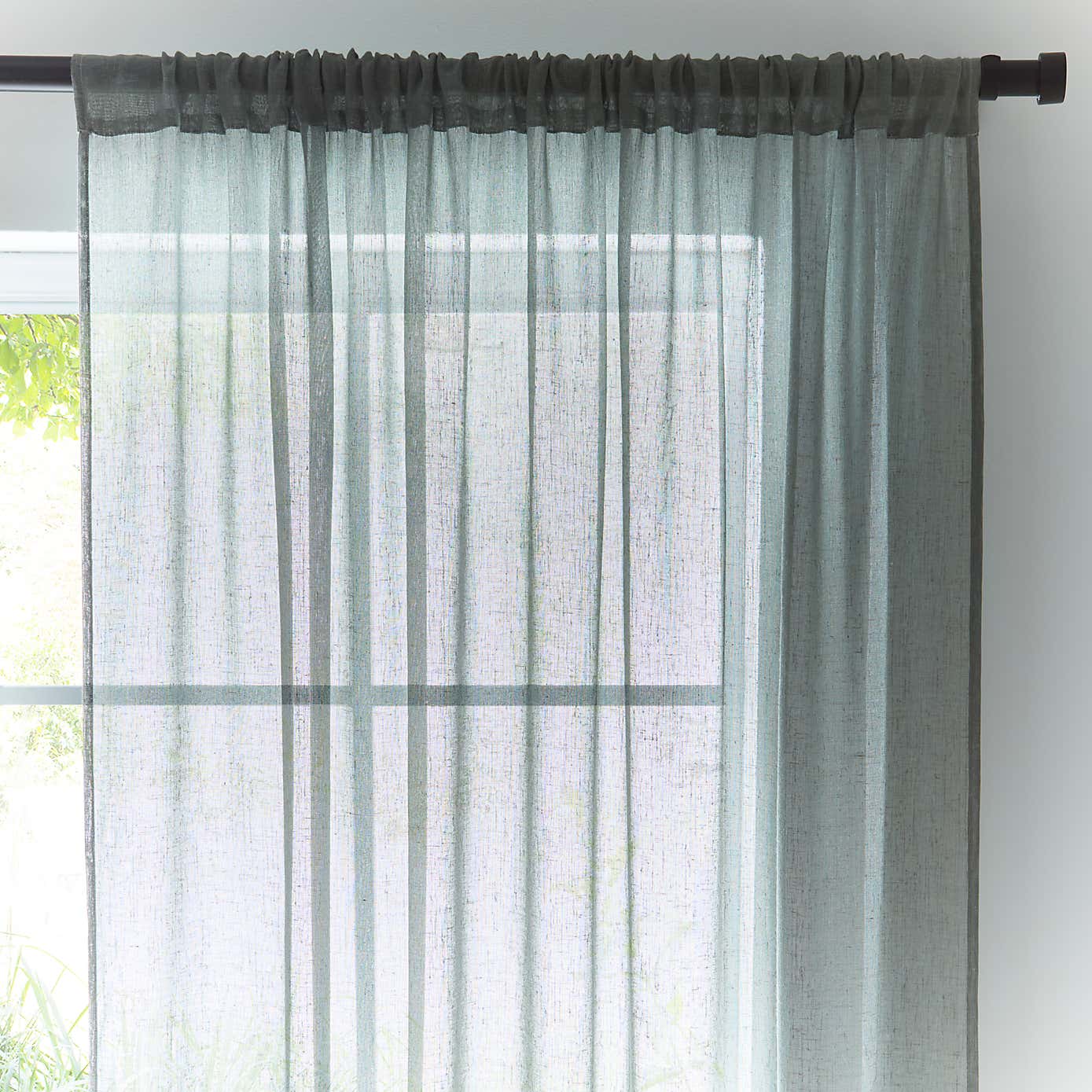 Carousel zoom image position 1 of 3