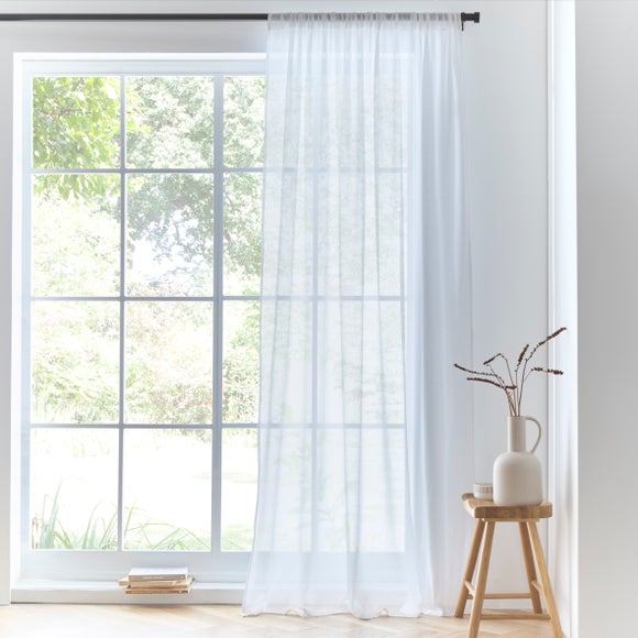 Carousel navigation image position 2 of 3