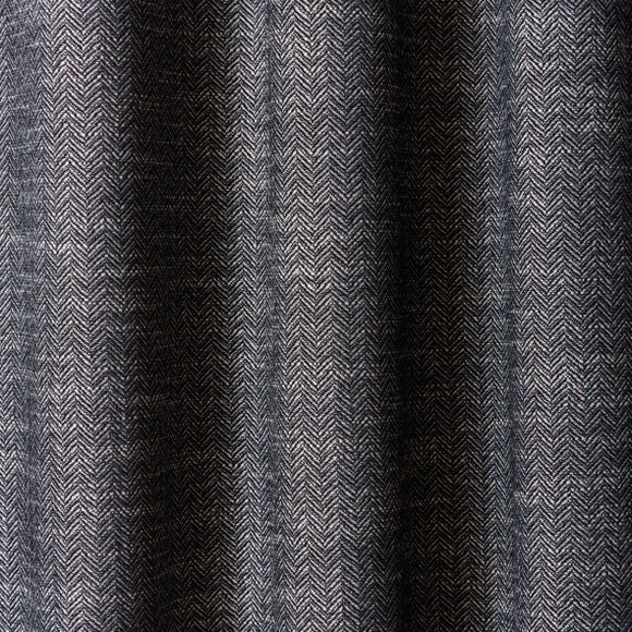 Carousel navigation image position 3 of 8