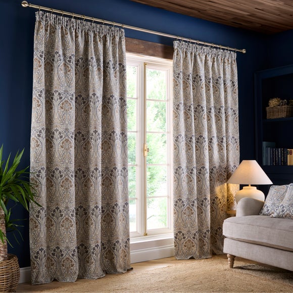 Carousel navigation image position 2 of 8