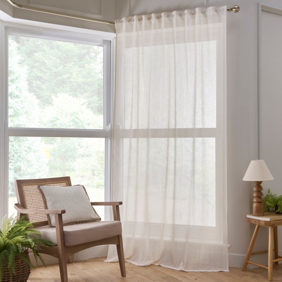 Carousel navigation image position 2 of 3