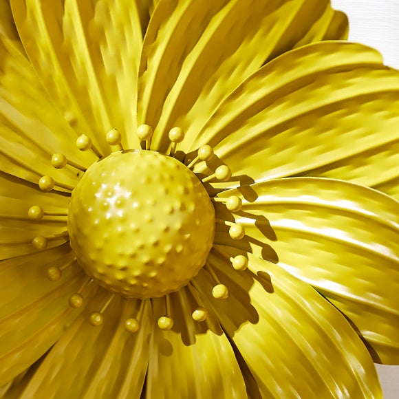 Carousel navigation image position 2 of 3