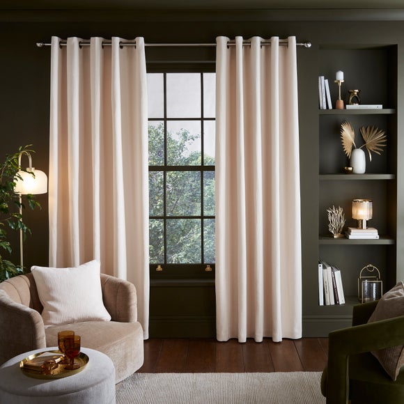 Carousel navigation image position 2 of 6