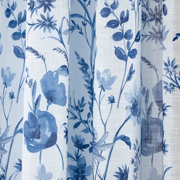 Carousel navigation image position 3 of 5