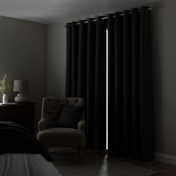 Carousel navigation image position 5 of 7