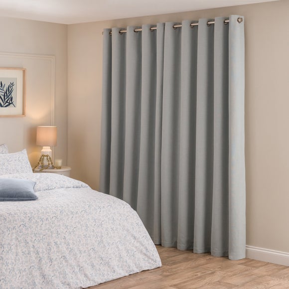 Carousel navigation image position 4 of 7