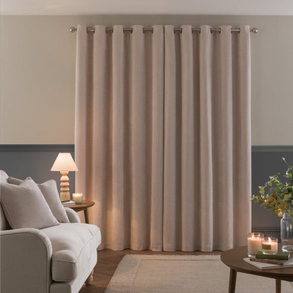 Carousel navigation image position 4 of 7