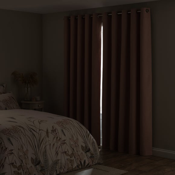 Carousel navigation image position 5 of 7