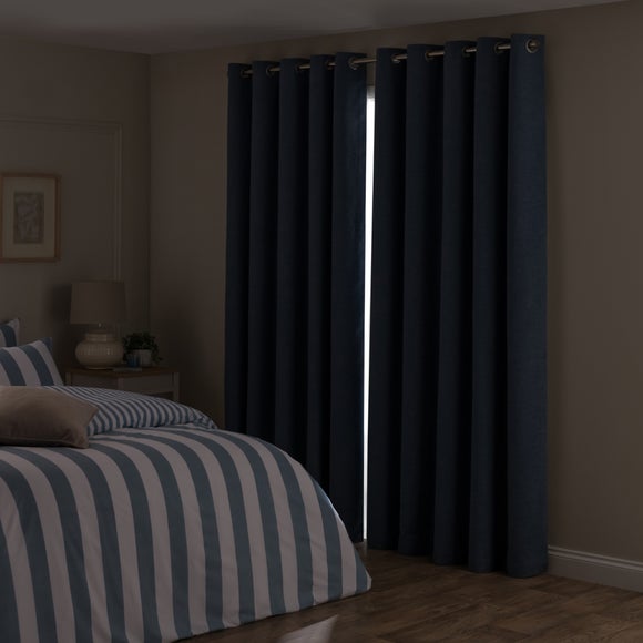 Carousel navigation image position 5 of 7