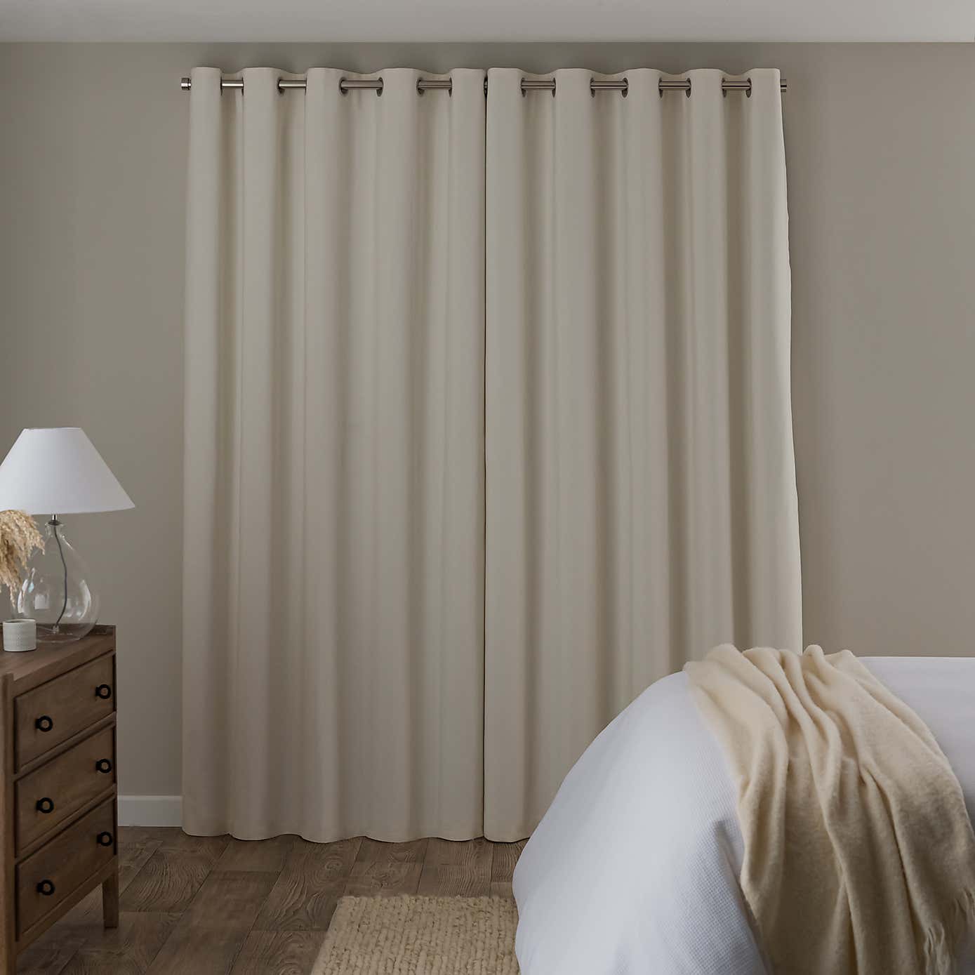 Carousel zoom image position 4 of 6