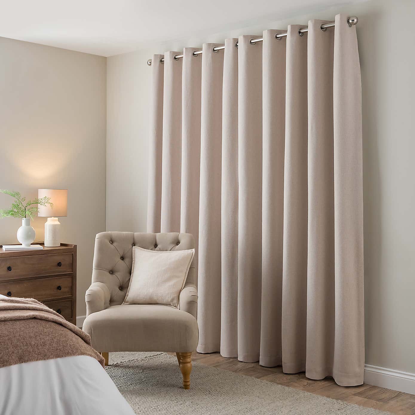 Carousel zoom image position 4 of 6