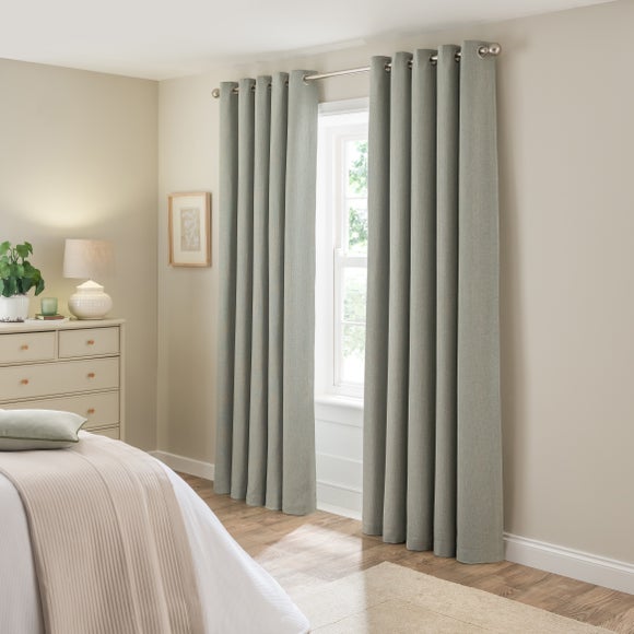 Carousel navigation image position 2 of 7