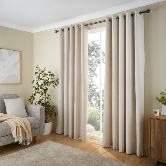 Carousel navigation image position 2 of 6