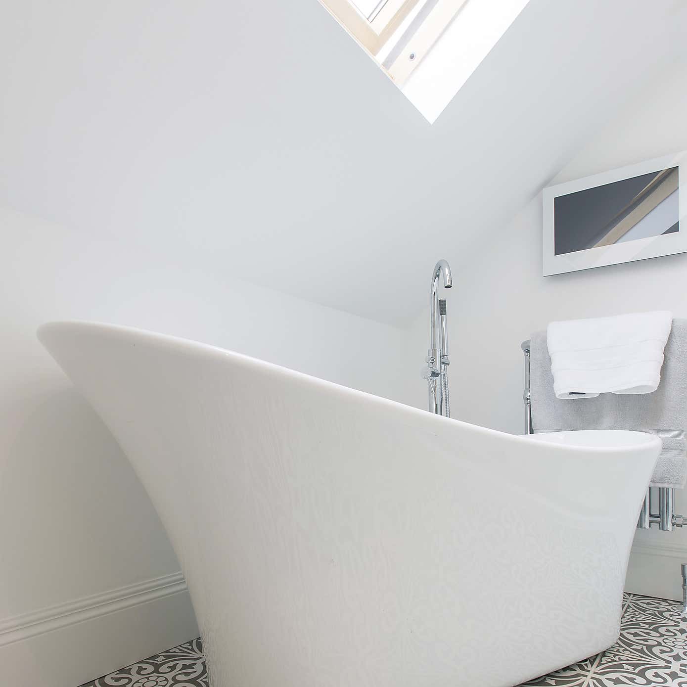 Carousel zoom image position 6 of 6