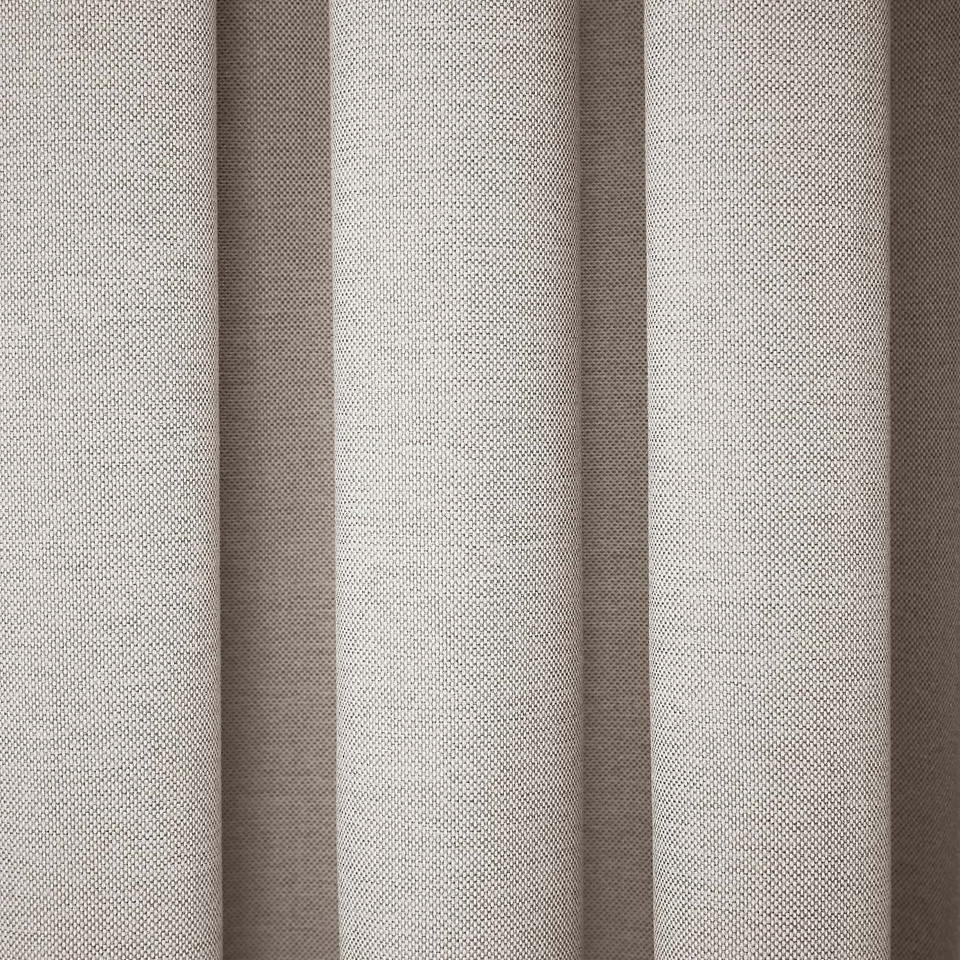 Carousel zoom image position 3 of 5