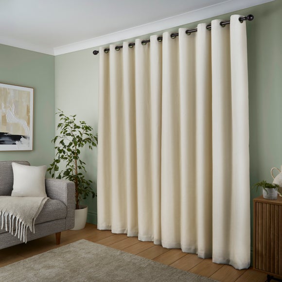 Carousel navigation image position 4 of 6