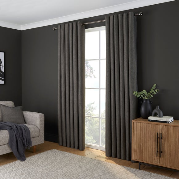 Carousel navigation image position 2 of 6