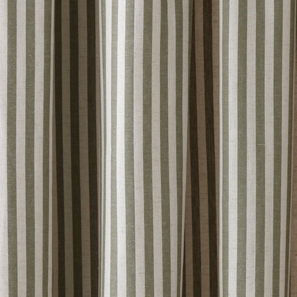 Carousel navigation image position 3 of 5