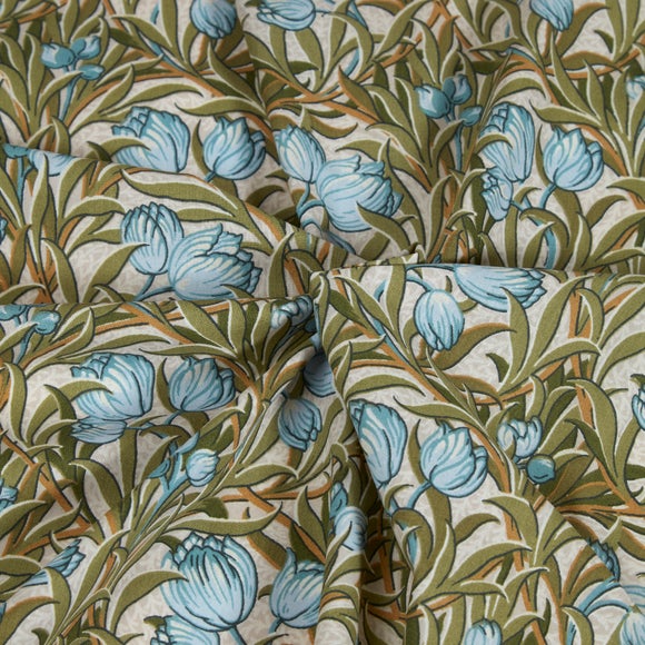 Carousel navigation image position 2 of 3