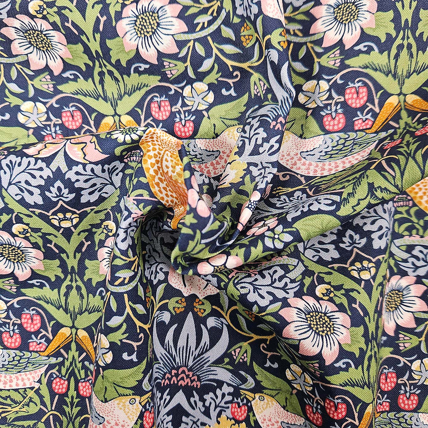 Carousel zoom image position 4 of 4