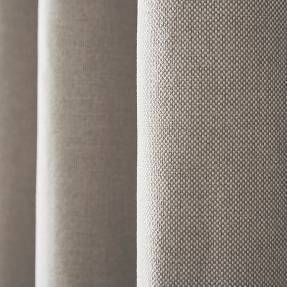 Carousel navigation image position 3 of 6