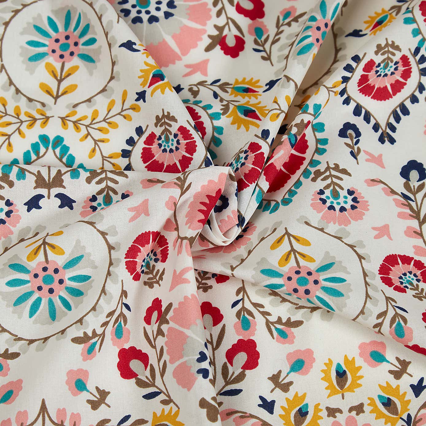 Carousel zoom image position 2 of 3