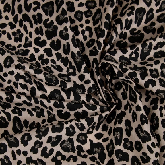 Carousel navigation image position 2 of 3