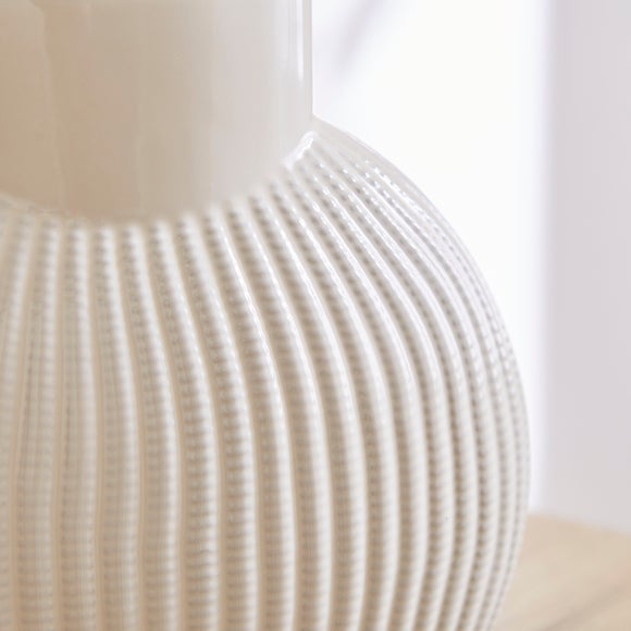 Carousel navigation image position 2 of 3