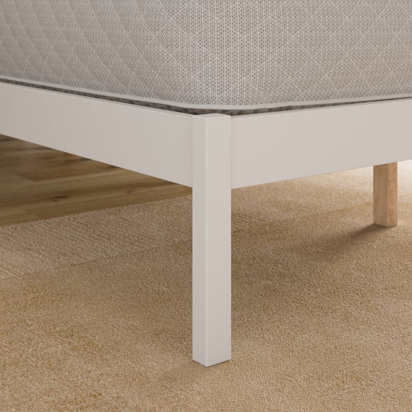 Carousel navigation image position 3 of 7